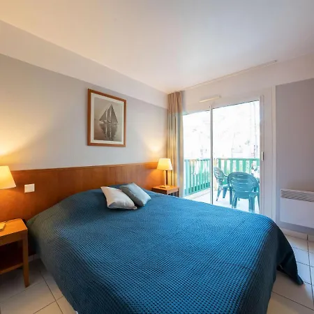 Les Grands Pins-2 By Interhome Appartement