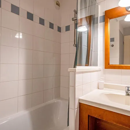 Les Grands Pins-2 By Interhome Appartement Carcans