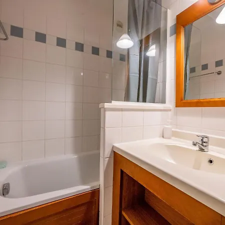 Appartement Les Grands Pins-2 By Interhome *