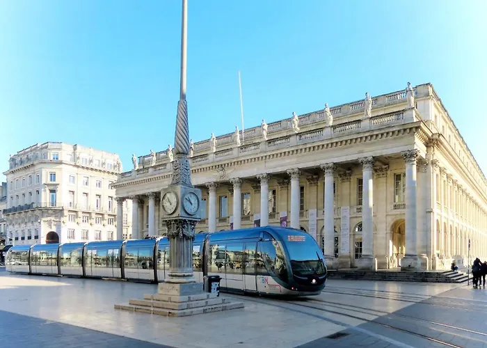 公寓 Les Grands Pins-2 By Interhome