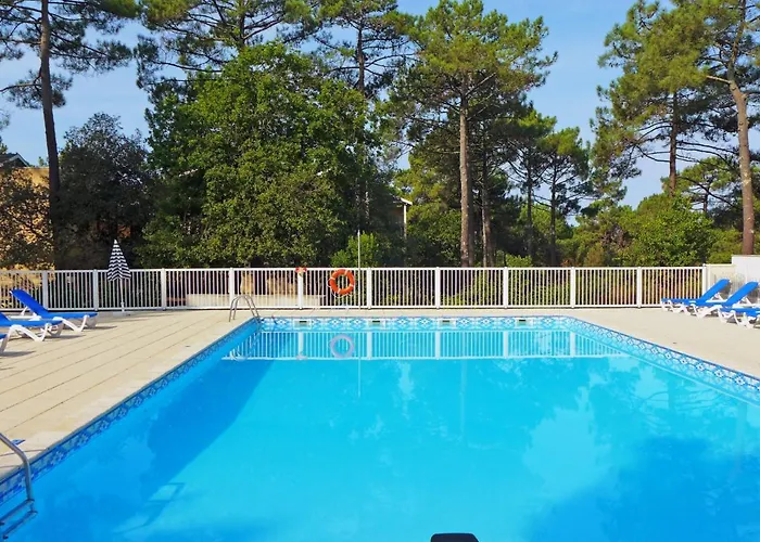 Apartamento Les Grands Pins-2 By Interhome