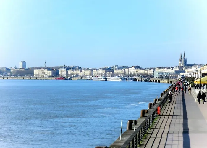 Les Grands Pins-2 By Interhome 卡尔康